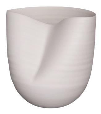 Celtic dented pot – white